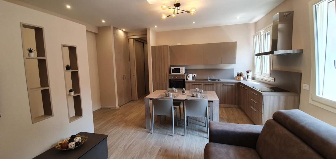 La Casa Di Anna Apartment Gargnano Ngoại thất bức ảnh